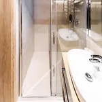 Malino & Residences - 루좀베로크